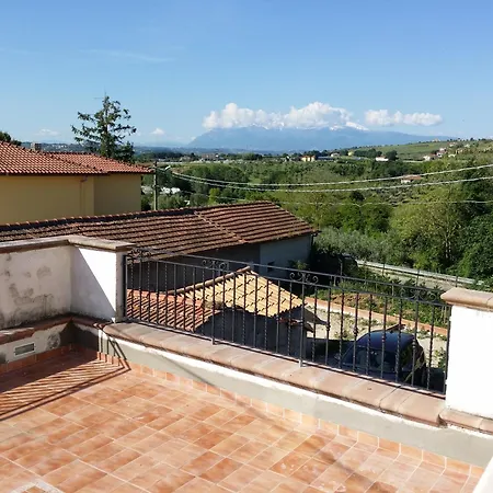 Casa Quercia Indipendente Holiday home *