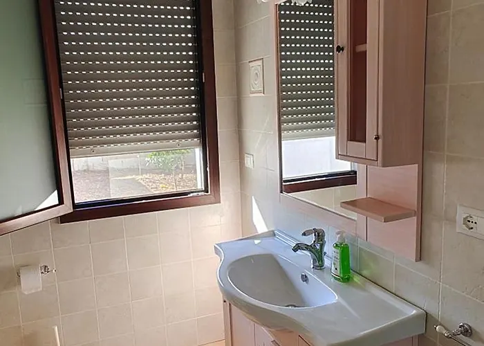 Holiday home Casa Quercia Indipendente *