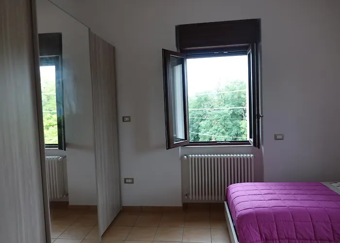 Holiday home Casa Quercia Indipendente *